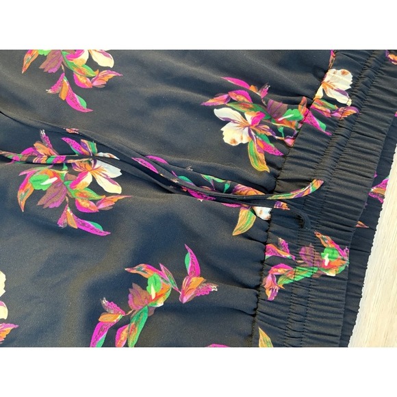 A New Day Floral Print Shorts Drawstring Waist Casual Summer Black‎ M - Picture 6 of 6